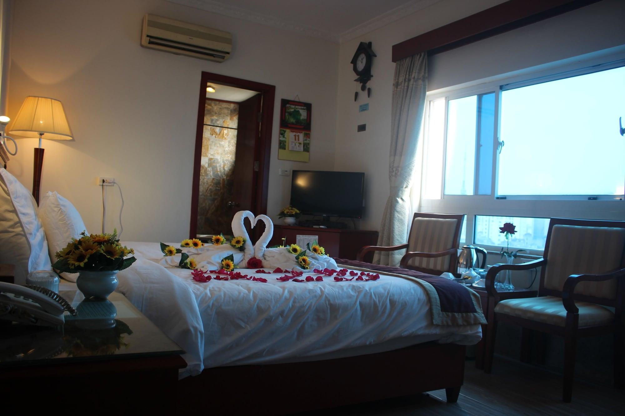 A25 Hotel - Bach Mai Hanoi Exteriör bild