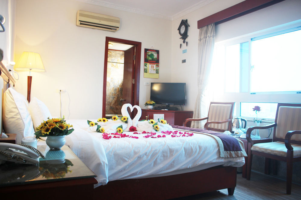 A25 Hotel - Bach Mai Hanoi Exteriör bild